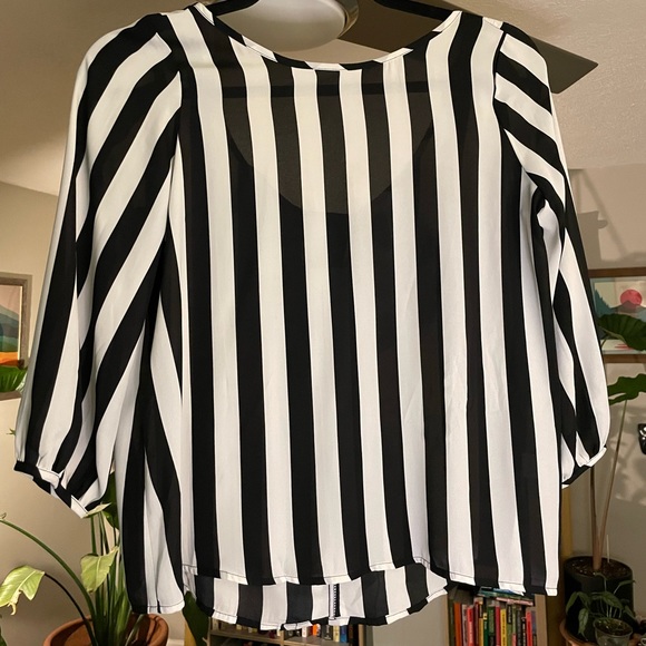 Sheer stripe bow detail low back blouse - Picture 2 of 2